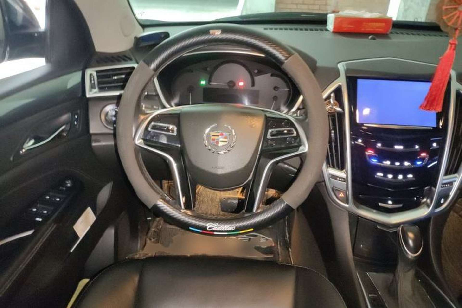 Used Cadillac SRX 2014 3.0L Comfort Model Steering Wheel