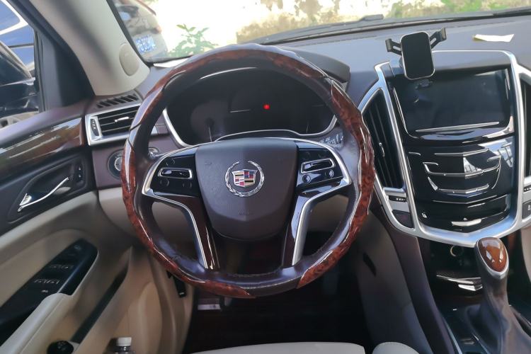 Used Cadillac SRX 2014 3.0L Leading Model Steering Wheel