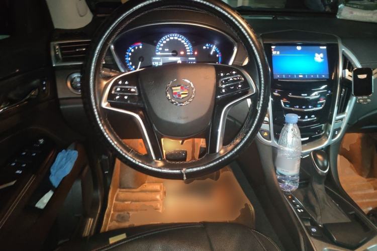 Used Cadillac SRX 2014 3.0L Comfort Model Steering Wheel