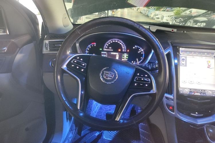 Used Cadillac SRX 2014 3.0L Elite Model Steering Wheel