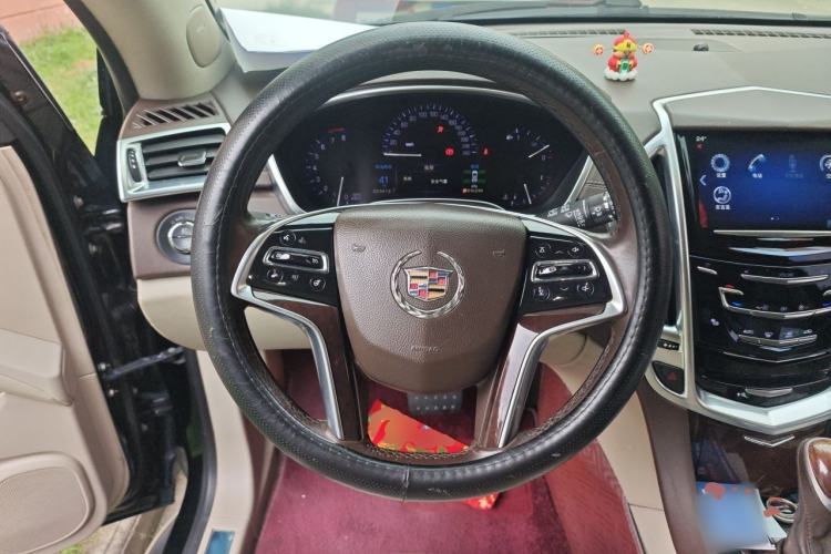Used Cadillac SRX 2014 3.0L Elite Model Steering Wheel
