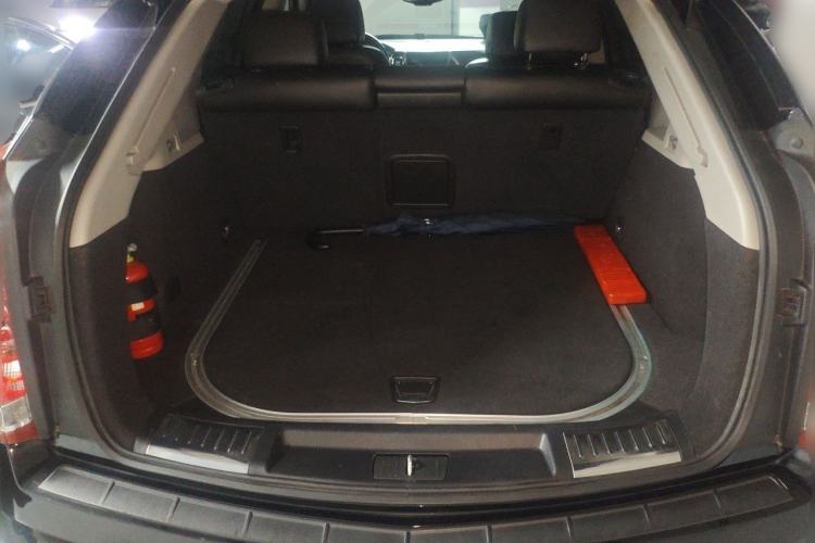 Used Cadillac SRX 2014 3.0L Elite Model Trunk