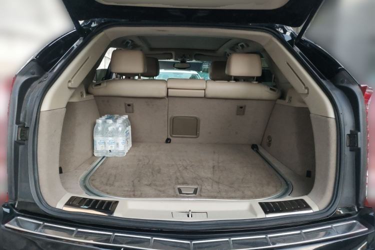 Used Cadillac SRX 2014 3.0L Elite Model Trunk