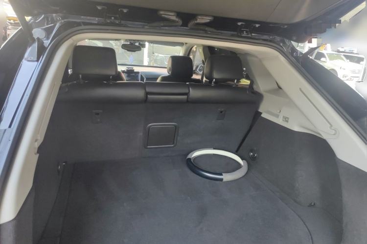 Used Cadillac SRX 2014 3.0L Comfort Model Trunk