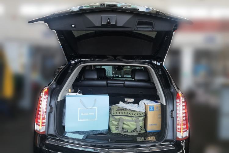 Used Cadillac SRX 2014 3.0L Luxury Model Trunk