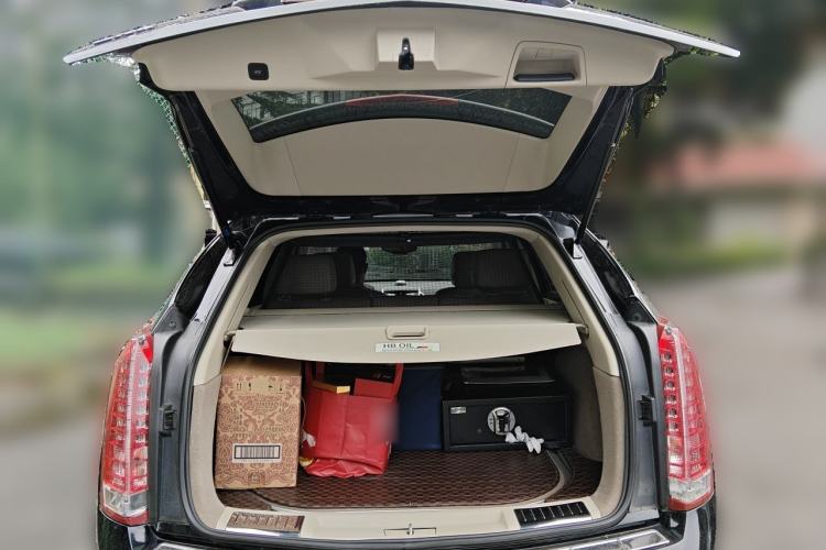 Used Cadillac SRX 2014 3.0L Luxury Model Trunk