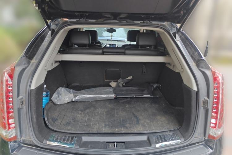 Used Cadillac SRX 2014 3.0L Comfort Model Trunk