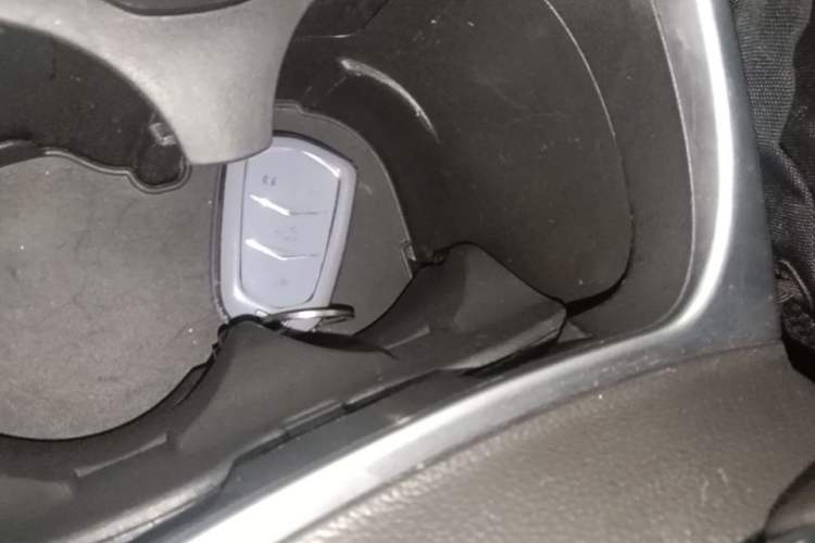 Used Cadillac SRX 2014 3.0L Comfort Model Vehicle Key