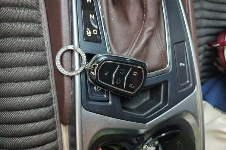 Used Cadillac SRX 2014 3.0L Leading Model Vehicle Key