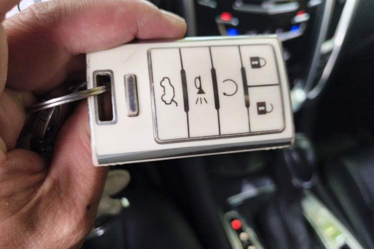 Used Cadillac SRX 2014 3.0L Comfort Model Vehicle Key