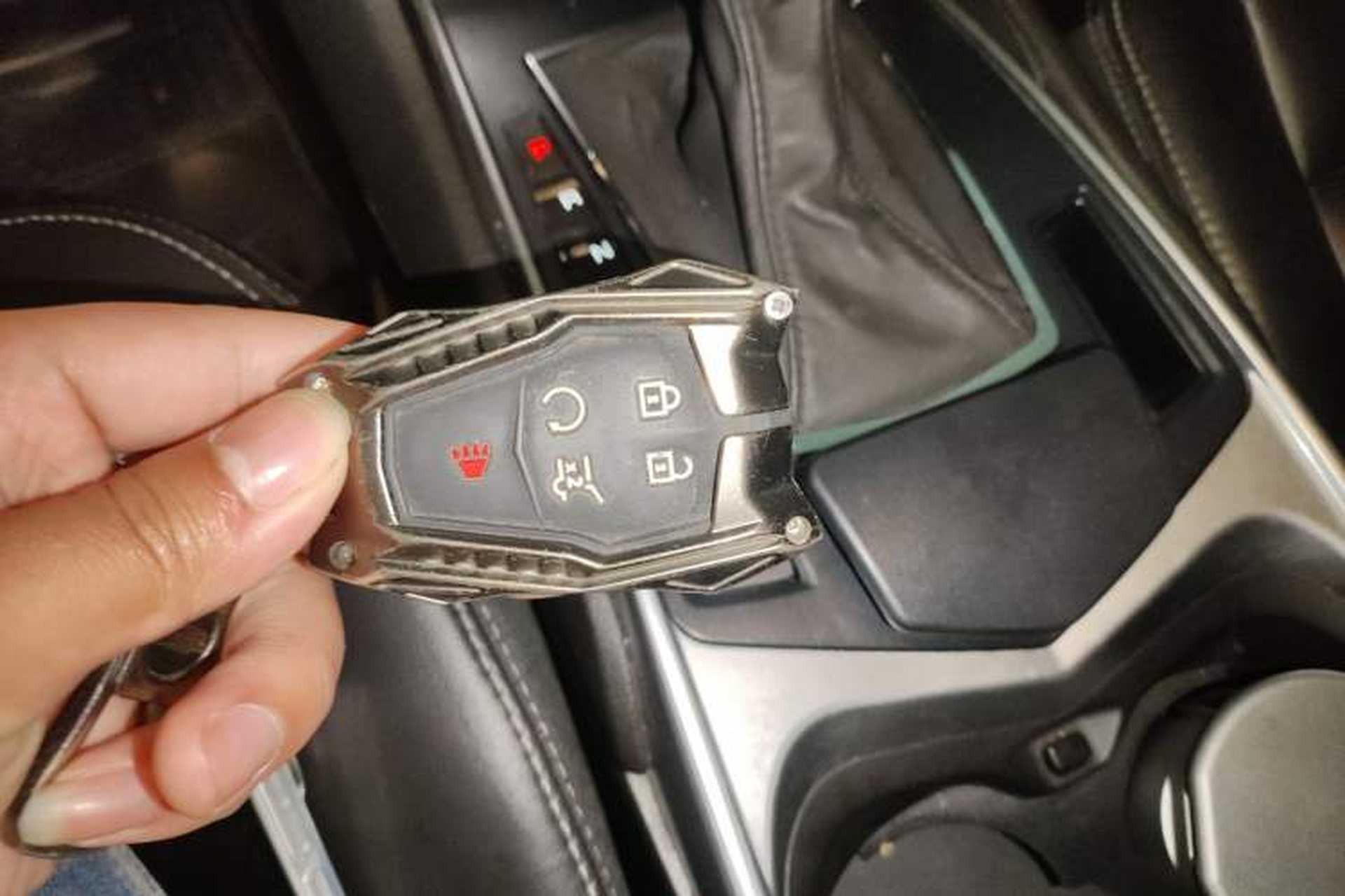 Used Cadillac SRX 2014 3.0L Comfort Model Vehicle Key