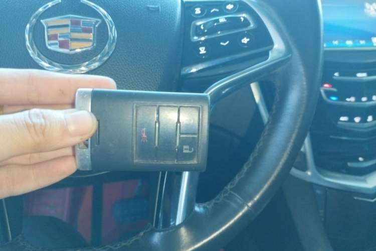 Used Cadillac SRX 2014 3.0L Comfort Model Vehicle Key