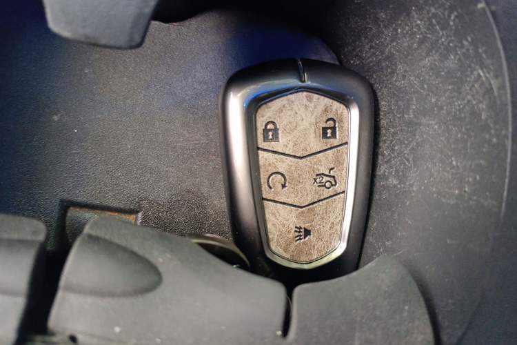 Used Cadillac SRX 2014 3.0L Luxury Model Vehicle Key