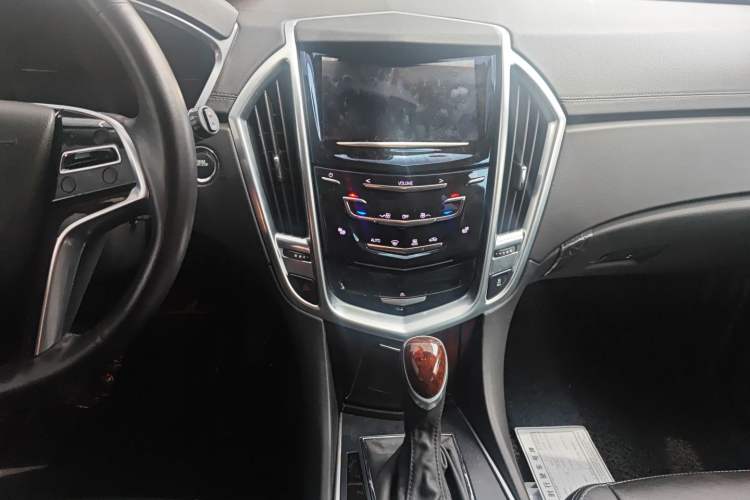 Used Cadillac SRX 2014 3.0L Elite Model Audio And AC Panel