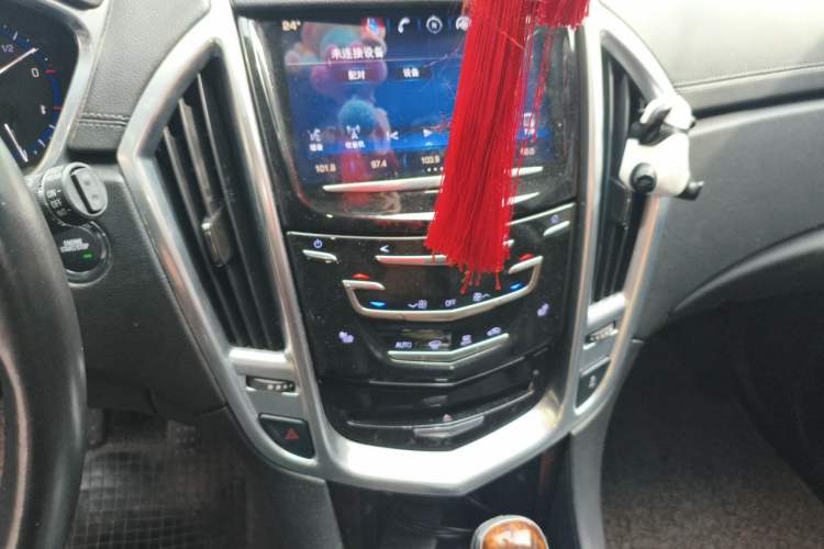 Used Cadillac SRX 2014 3.0L Luxury Model Audio And AC Panel