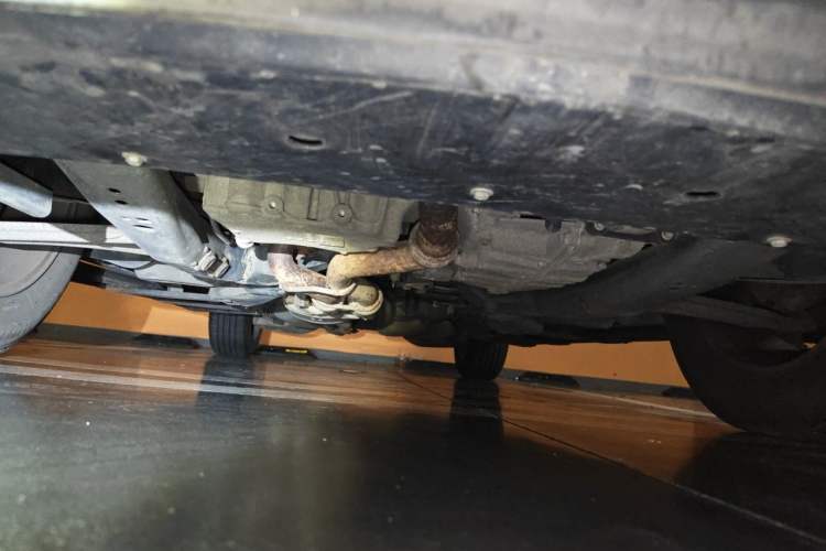 Used Cadillac SRX 2014 3.0L Comfort Model Chassis Front