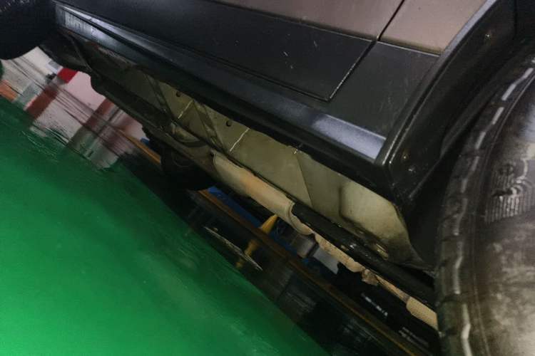 Used Cadillac SRX 2014 3.0L Elite Model Chassis Front Right