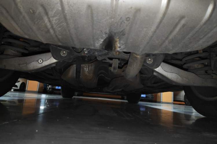 Used Cadillac SRX 2014 3.0L Comfort Model Chassis Rear