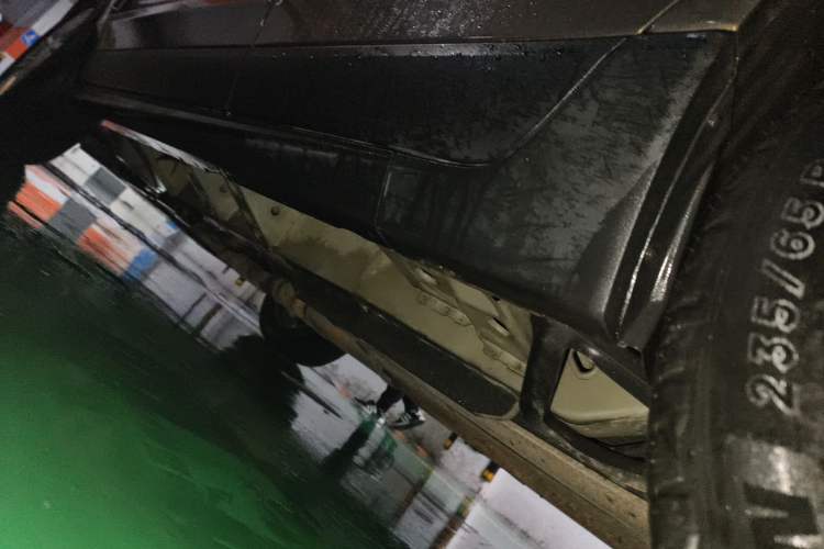 Used Cadillac SRX 2014 3.0L Elite Model Chassis Rear Left