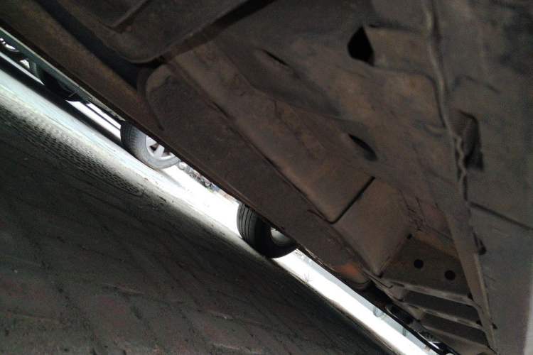 Used Cadillac SRX 2014 3.0L Comfort Model Chassis Rear Right