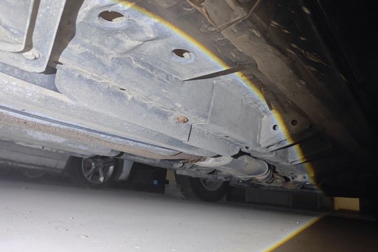 Used Cadillac SRX 2014 3.0L Comfort Model Chassis Rear Right
