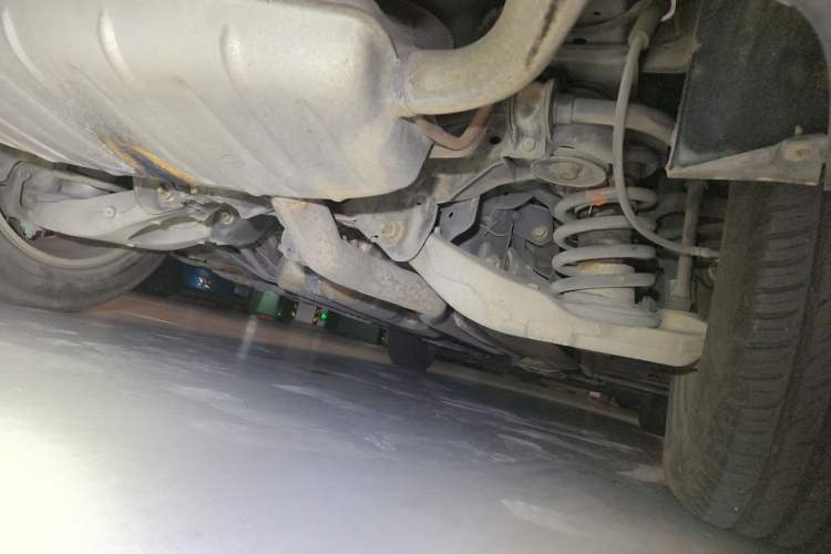 Used Cadillac SRX 2014 3.0L Elite Model Chassis Rear Right