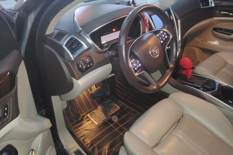 Used Cadillac SRX 2014 3.0L Elite Model Driver Seat