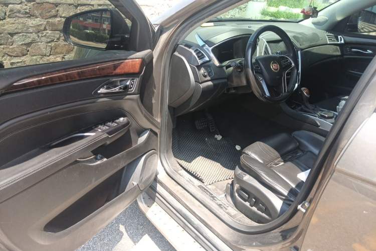 Used Cadillac SRX 2014 3.0L Leading Model Driver Seat