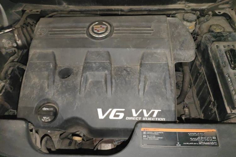 Used Cadillac SRX 2014 3.0L Comfort Model Engine Bay