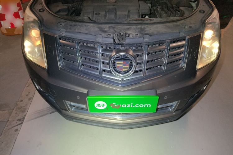 Used Cadillac SRX 2014 3.0L Elite Model Engine Bay