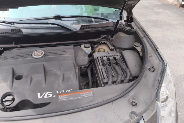 Used Cadillac SRX 2014 3.0L Luxury Model Engine Bay Left