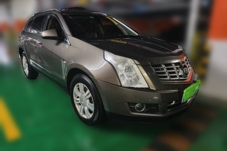 Used Cadillac SRX 2014 3.0L Elite Model Front Right 45 Deg