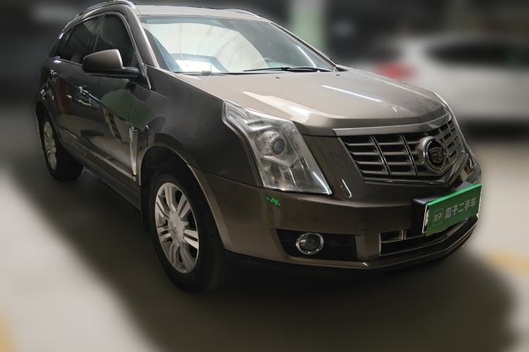 Used Cadillac SRX 2014 3.0L Luxury Model Front Right 45 Deg
