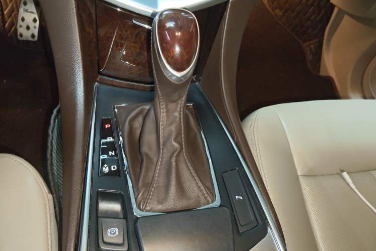 Used Cadillac SRX 2014 3.0L Luxury Model Gear Lever