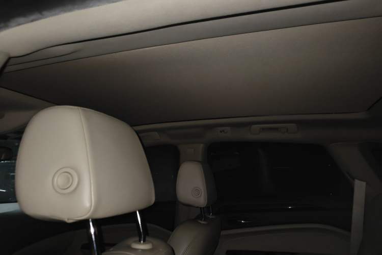 Used Cadillac SRX 2014 3.0L Elite Model Headliner