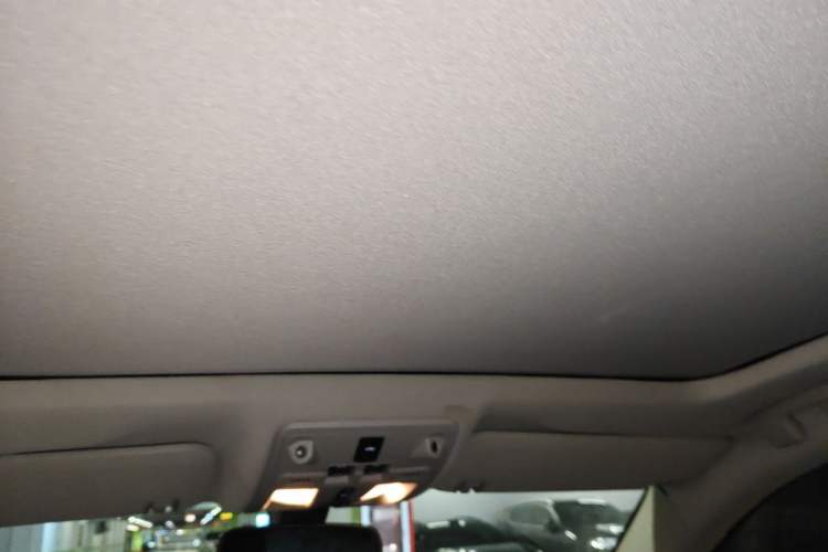 Used Cadillac SRX 2014 3.0L Comfort Model Headliner