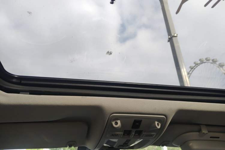 Used Cadillac SRX 2014 3.0L Elite Model Headliner