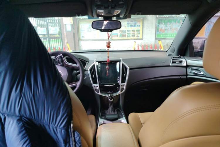 Used Cadillac SRX 2014 3.0L Luxury Model Headliner