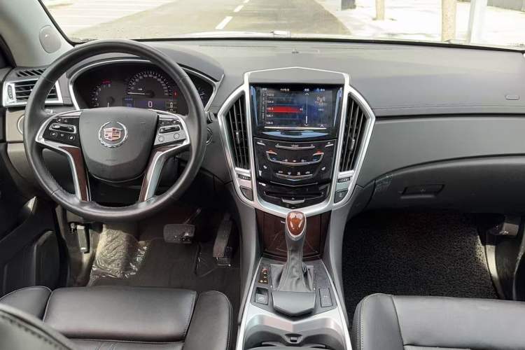 Used Cadillac SRX 2014 3.0L Elite Model Interior 1