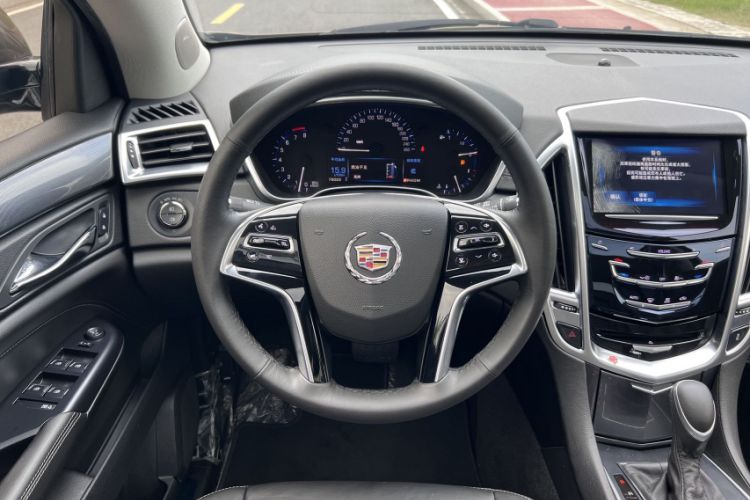 Used Cadillac SRX 2014 3.0L Comfort Model Interior 2