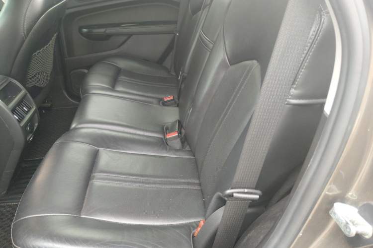 Used Cadillac SRX 2014 3.0L Elite Model Interior 4