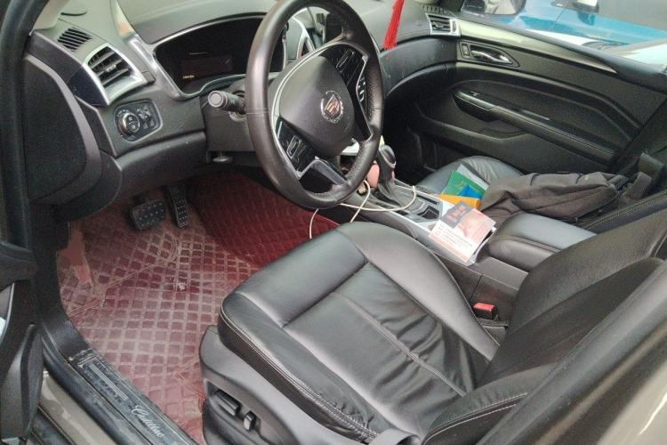 Used Cadillac SRX 2014 3.0L Comfort Model Left Front Seat