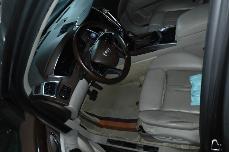 Used Cadillac SRX 2014 3.0L Elite Model Left Front Seat