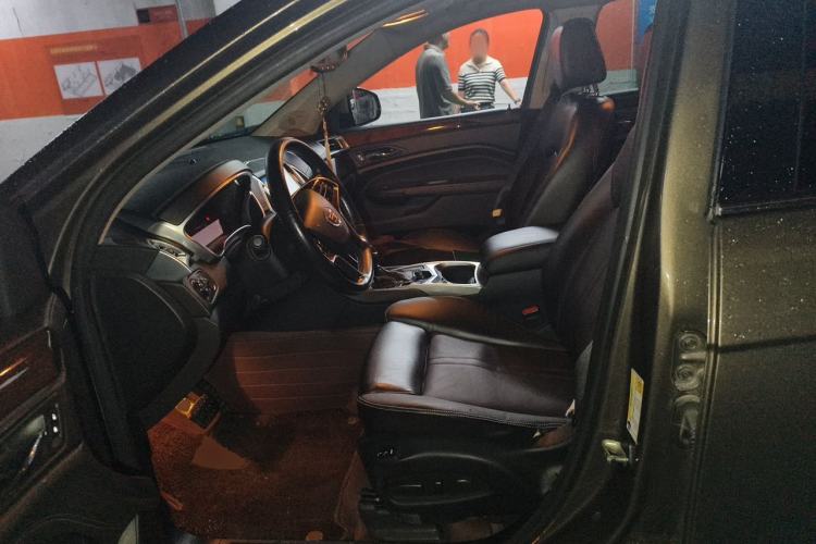 Used Cadillac SRX 2014 3.0L Elite Model Left Front Seat