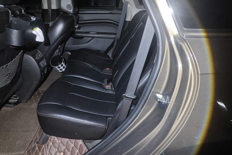 Used Cadillac SRX 2014 3.0L Comfort Model Left Rear Seat