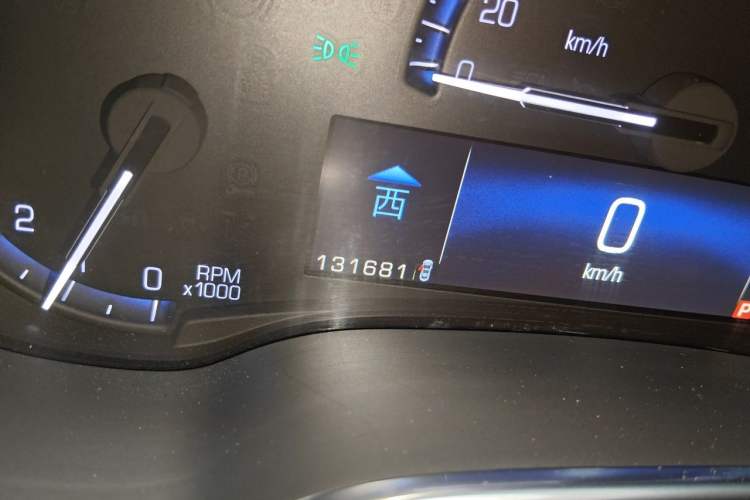 Used Cadillac SRX 2014 3.0L Luxury Model Odometer Close Up