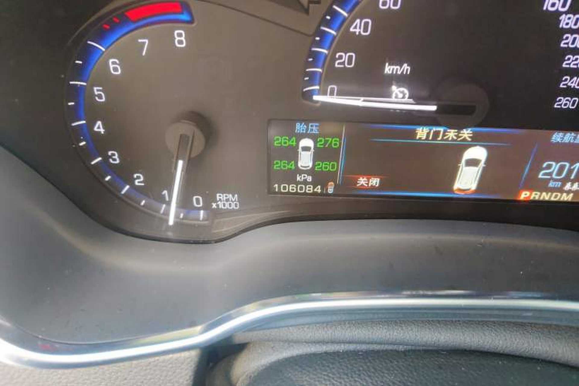 Used Cadillac SRX 2014 3.0L Leading Model Odometer Close Up