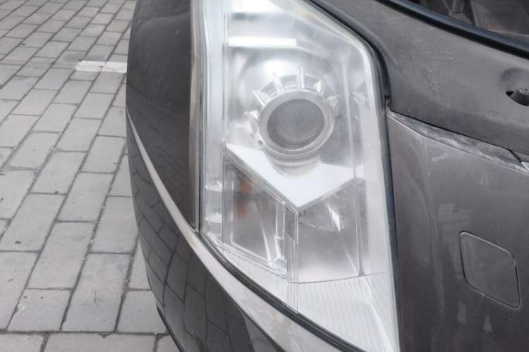 Used Cadillac SRX 2014 3.0L Luxury Model Right Front Headlight
