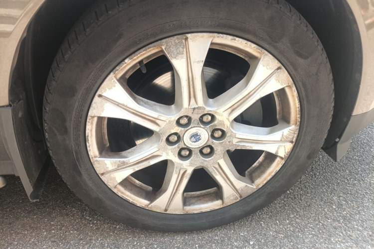 Used Cadillac SRX 2014 3.0L Leading Model Right Front Wheel Hub