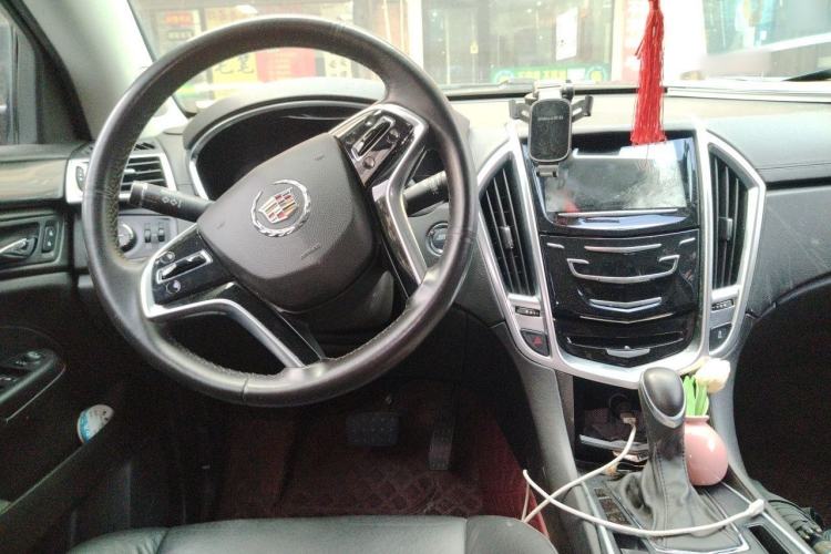 Used Cadillac SRX 2014 3.0L Comfort Model Steering Wheel